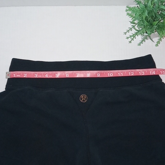 lululemon athletica Rare Vintage Shorts. Womens size 8. Black & Bronze in color. - Picture 8 of 9